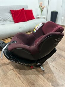 Autosedačka BRITAX RÖMER Dualfix i-Size, Burgundy Red - 2