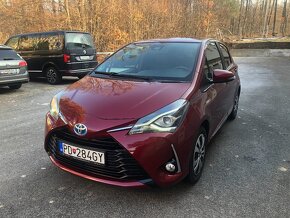 Toyota Yaris 1.5 Hybrid Style e-CVT - 2