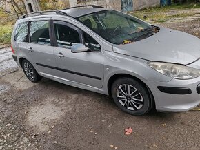 Peugeot 307 sw 1.6 HDI ND - 2