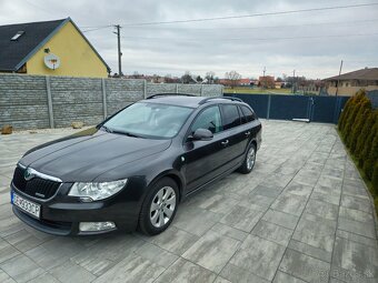 Škoda Superb Combi 1.6 TDI Comfort Greenline 2012 - 2