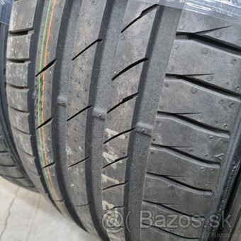 Letné pneumatiky 245/35 R19 KUMHO DOT4522 - 2