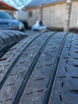 Michelin agilis 215/70 R15 C - 2