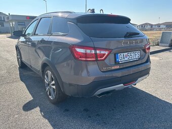 Lada Vesta SW Cross automat - 2