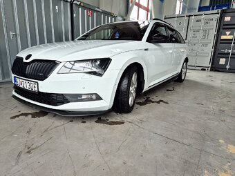 Škoda superb combi sportline - 2