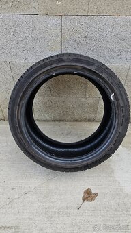 Predám letnú pneu Bridgestone Turanza 6 245/40 R18 - 2