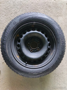 Zimná sada Goodyear Ultragrip 8 195/65 R15 + disky 5x112 - 2