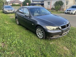 BMW E90 320d - 2