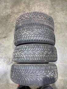 Predám zimné pneu 205/55r16 - 2