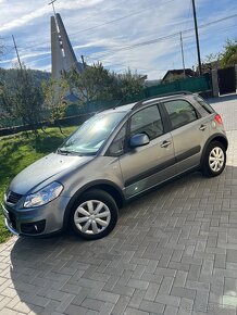 Suzuki Sx4 benzín 44000km - 2