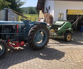 Balikovač na malé baliky john deere f80 - 2