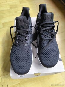 Pánske tenisky Adidas UltraBoost 1.0 - 2