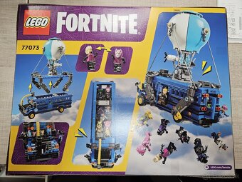 LEGO Fortnite 77073 Battle Bus - 2