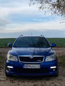 Škoda Octavia 2 FL RS Race Blue - 2