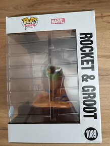 Funko pop Guardians of the Galaxy - Rocket & Groot Beach Day - 2