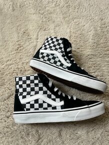 Topánky značky Vans, č.39 - 2