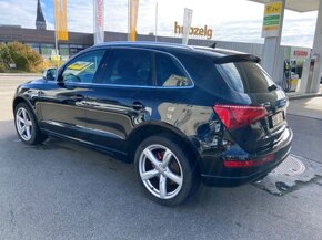 Audi Q5 zadny naraznik - 2