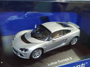 1:43 modely UK - 2