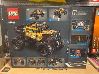 Lego Technic RC Teréňák 4x4 ( 42099 ) - 2