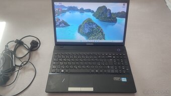 Notebook Samsung NP300V5A - 2