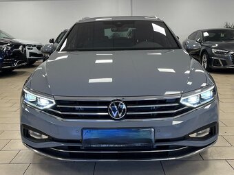 Volkswagen Passat ElegancePanoLEDAHKACCWinterP.Cam1H - 2