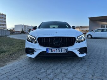 Mercedes Benz AMG E43 - 2