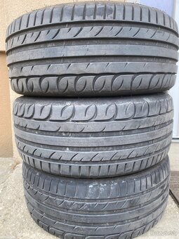 225/40 r18. LETNÉ PNEU - 2