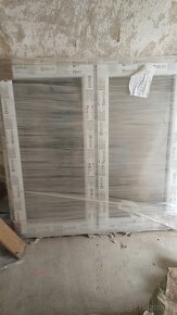 Plastove Okno 130x130 - 2