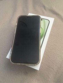 iPhone 15 128GB - 2