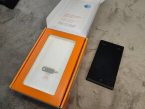 Nokia Lumia 900 RM808 - 2