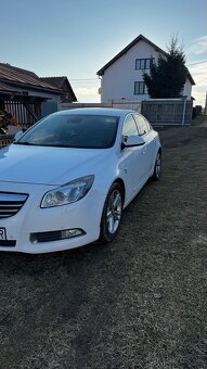 Opel Insignia 2.0 biturbo - 2