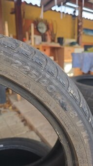 225/40 r18 zimne paxaro - 2