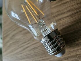 LED žiarovky Philips Vintage 4,3W 2700K 470lm - 2