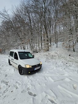 Opel combo 1.7 dti 55kw isuzu - 2