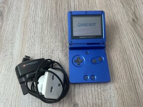 Nintendo Game Boy Advance SP - 2