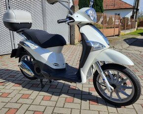 Piaggio Liberty 125 rok 2015 2900km - 2