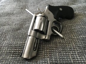 Revolver Ruger. 357 Magnum - 2