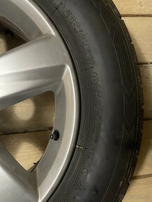 Zimné 235/65 R17 - 2