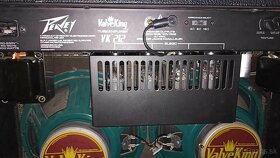 Peavey ValveKing 212 aj s prenosným rackom - 2