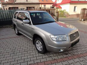 Subaru Forester 2.0X 116kW 2005 159311km 1.majitel TAŽNÉ - 2