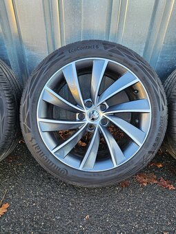 Letní alu kola Pegasus 18" Škoda Superb 235/45 R18 - 2