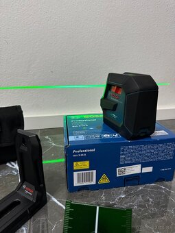 krížový laser BOSCH professional - zelený - 2