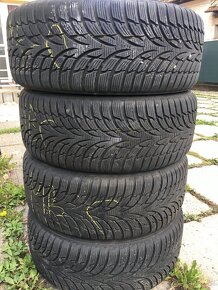 Nokian 225/45R17 - 2