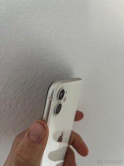 Predám IPhone 11 64GB 100% batérie - 2