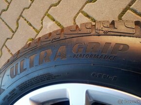 Zimné pneu Goodyear Ultragrip 235/55 R18 XL - 2
