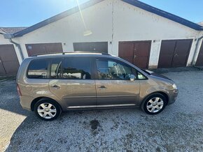 Volkswagen Touran 1.9 TDI DSG 6 - 2