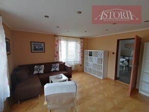 veľký 2,5-izb. byt (76 m²) s balkónom -Martin -Ul. Komenskéh - 2