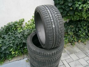 Predám 4x zimné pneu NOKIAN 215/40 R17 87VXL - 2