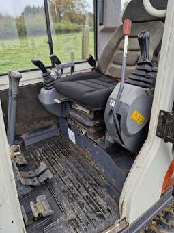 Minibager Kubota KX337 - 2