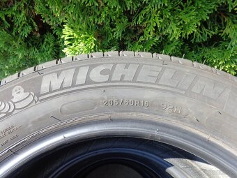 205/60R16 Michelin letne pneu - 2