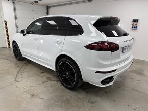 PORSCHE CAYENNE 3.0d Platinum Edition  Možná výmena - 2